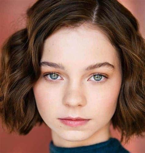 Emma Myers Height, Weight, Age, Boyfriend, Facts, Biography